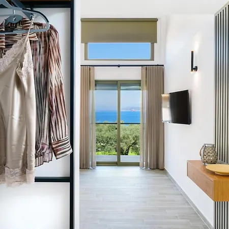 Hotel Albatros House *