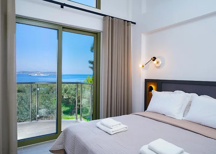 Albatros House Hotell *